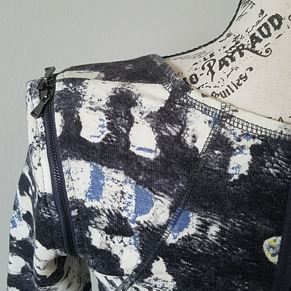 Rachel Roy Dress with Zip Back &  Shoulder Detail - Picture 5 of 8